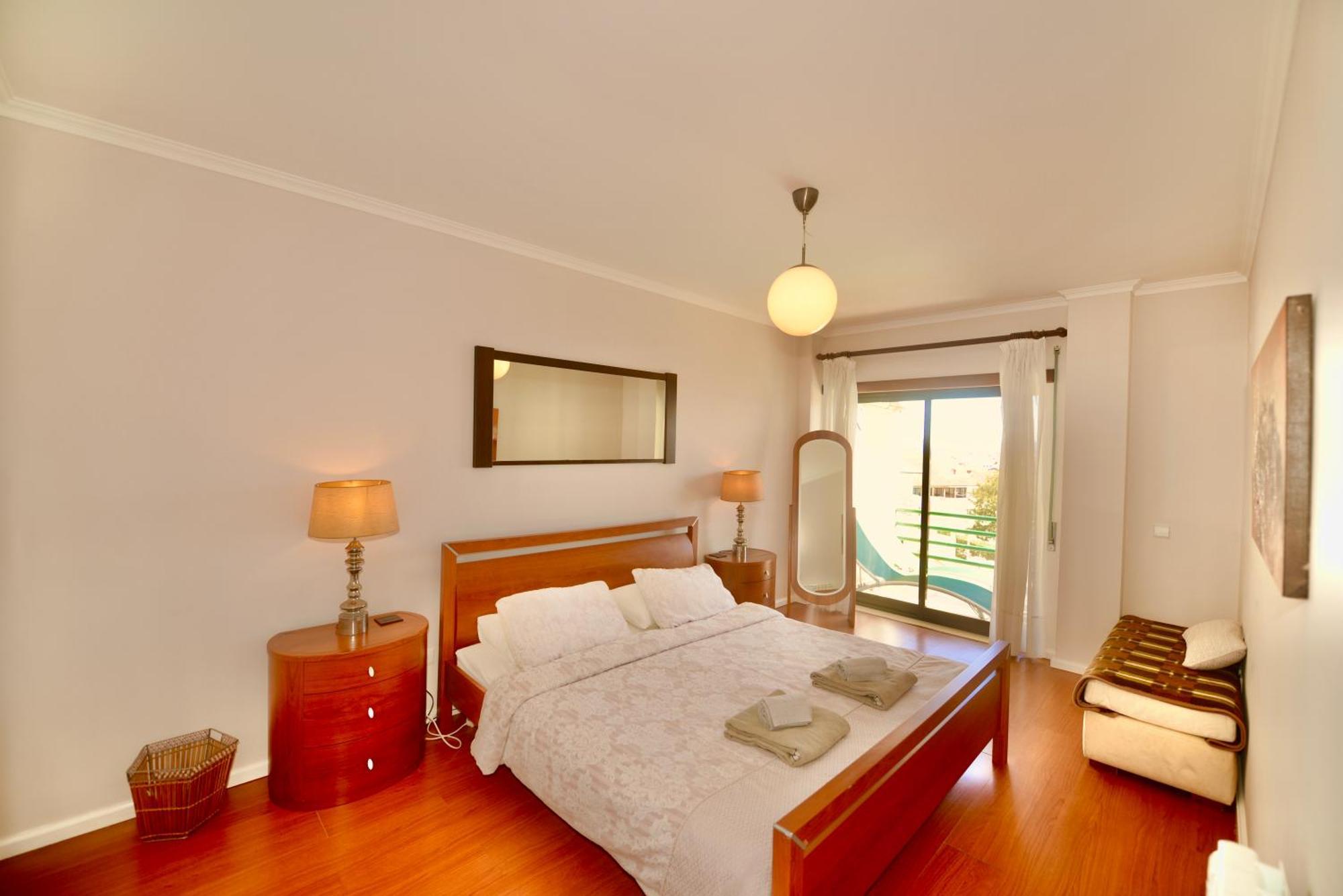 Bay Apartman São Martinho do Porto Kültér fotó